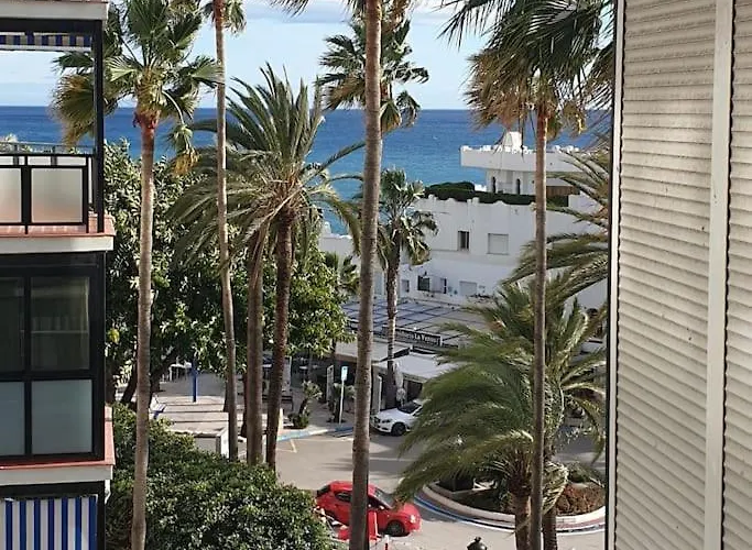 Valdecantos Beachfront アパート *