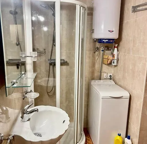 Valdecantos Beachfront Apartament Marbella