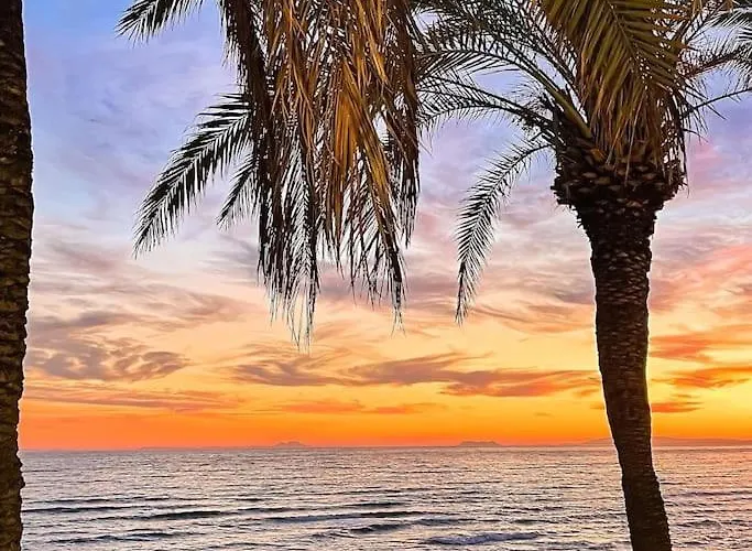 Valdecantos Beachfront アパート